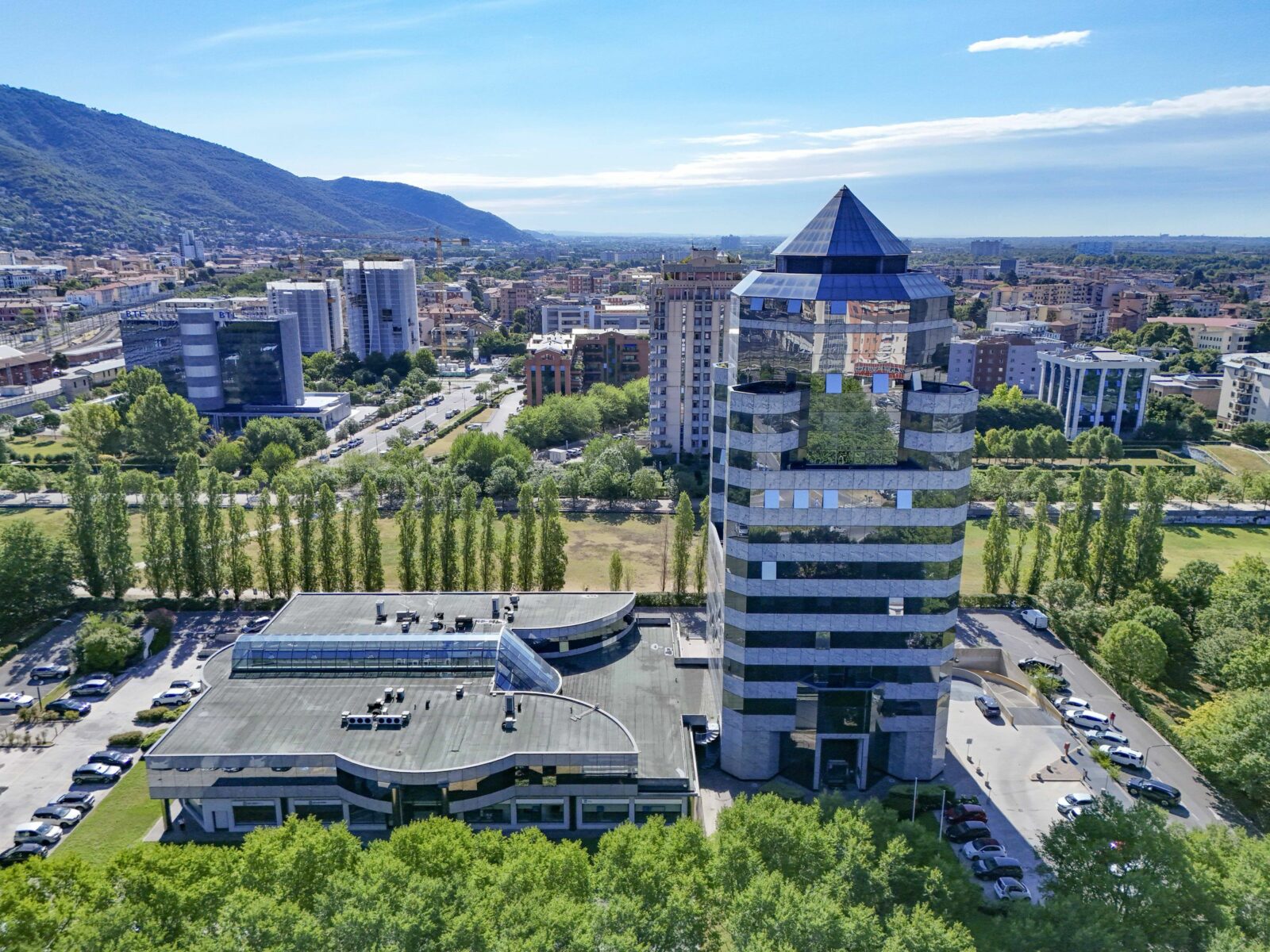 La sede di Benimmobili Impresa a Brescia Due, vista dal drone